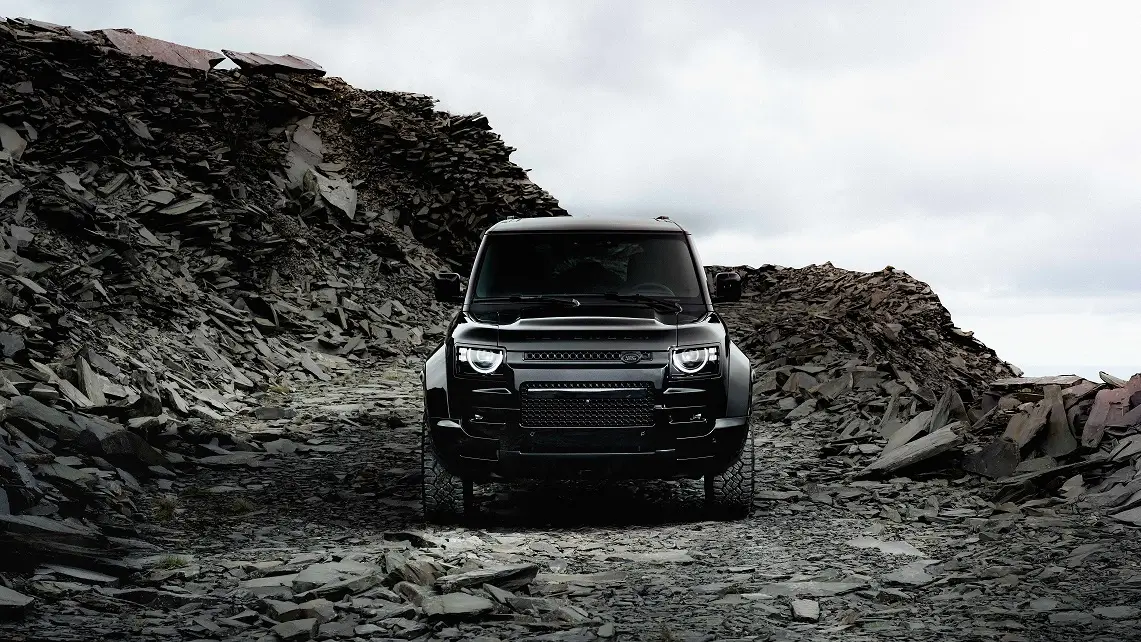 Defender OCTA Black: Rocková hvězda mezi luxusními vozy